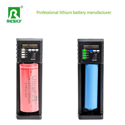 kopen 1.2V oplaadbare batterijlader Ni-MH Ni-CD Smart 1 slot USB Smart Charger online manufacture