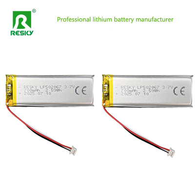 kopen Oplaadbare Lithium Lipo Batterij 502067 3.7V 700mAh Lithium Cel Voor Handheld Schoonheidsapparaten online vervaardiging