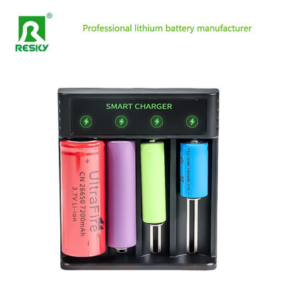 4 gleufjes 18650 accu-oplader oplaadbaar 4.2V 2A voor Li-ion batterij Ni-MH Ni-CD