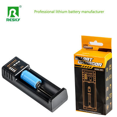 Intelligente oplaadbare celoplader voor Li-ion 14500 18500 18650 26650 batterij